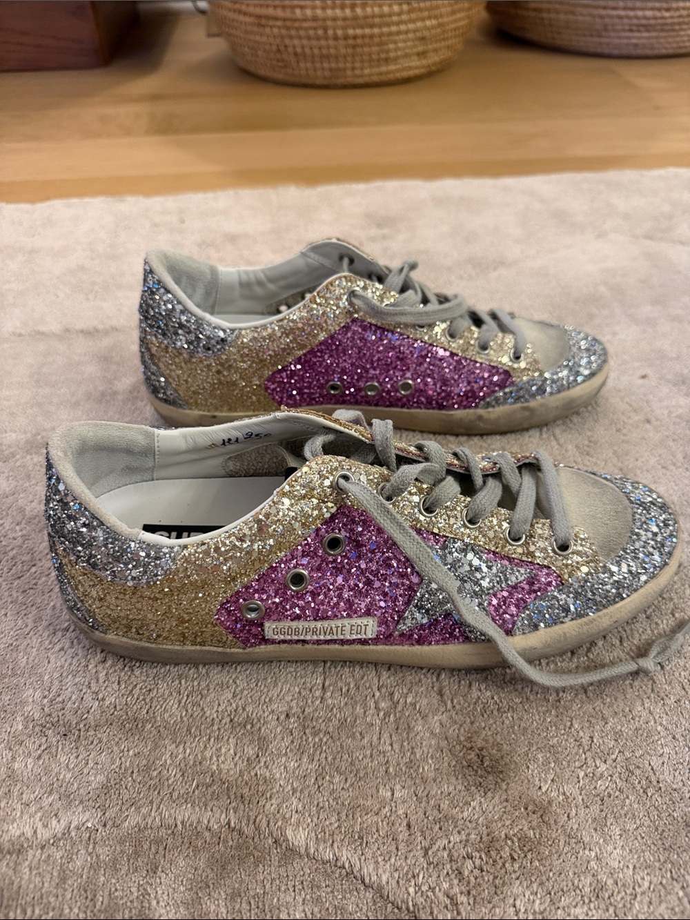 Golden Goose Glitter Low-Top Sneakers in Pink, Gold, Silver - Picture 3 of 7
